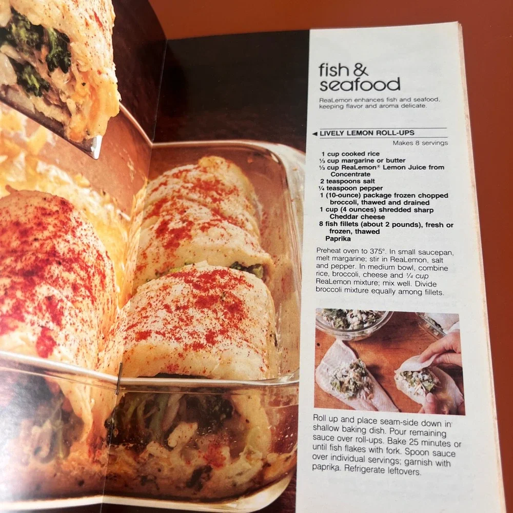 Vintage 1983 ReaLemon Create A‎ Difference Recipe Booklet Borden Cookbook 80s